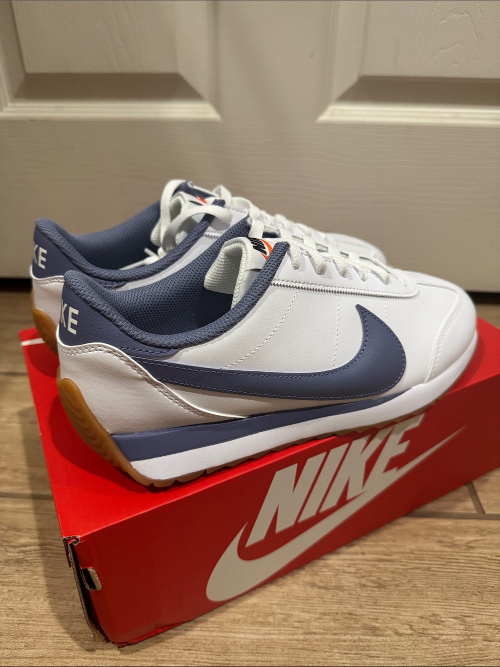Nike Women Pacific LTR Shoes (Size: 9.5) - Picture 5 of 5